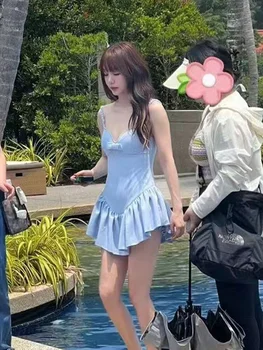 Xu Mengjie, uma celebridade com o mesmo azul puro desejo com decote em V vestido de alça, mulheres de verão emagrecimento de cintura curto saia rabo de peixe